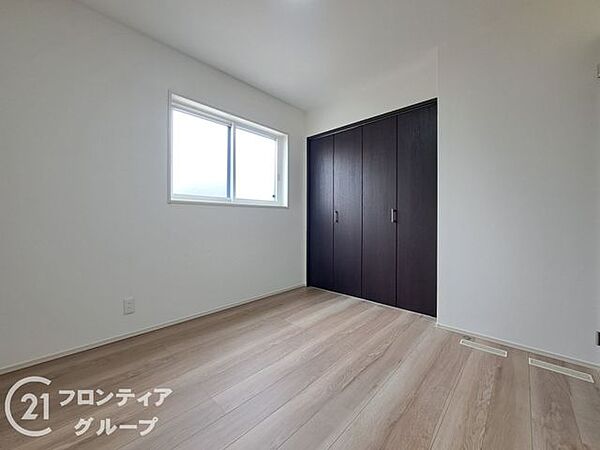 寝室を拡大表示