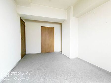 住まい選びは、価格や立地だけでなく、将来の暮らし方まで含めて考えることが大切です。今の段階で気になっていることを、まずスタッフに話してみてください