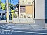 駐車場：道路に面した部分が多く広々とした使いやすい駐車場です。