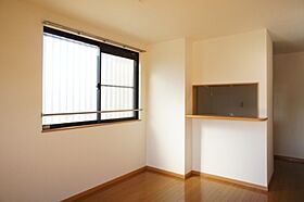 エトワール城東  ｜ 栃木県小山市城東6丁目（賃貸マンション2LDK・3階・55.71㎡） その3