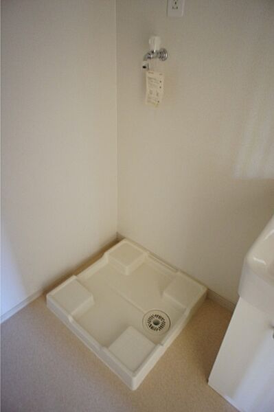 apartment 栃木県小山市東城南４丁目28-3　関口ビル1階