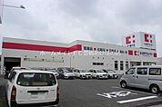 ココカラファインつつじが丘店 518m