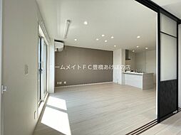 居間