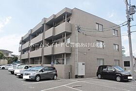 リヴァージュ菰口  ｜ 愛知県豊橋市菰口町2丁目（賃貸マンション2LDK・3階・71.24㎡） その1