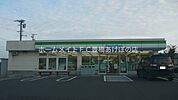 ファミリーマート豊橋原町店 512m