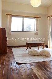 居間