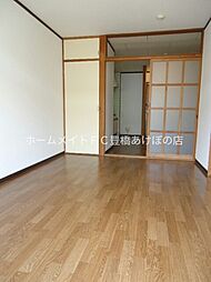 居間