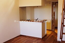 セザンヌ福江 2階ワンルームのリビング/ダイニング