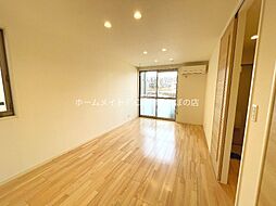 ラ・ブランドール 1階1LDKのリビング/ダイニング