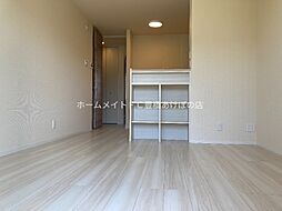 ハイ　サリックス 2階1LDKのリビング/ダイニング