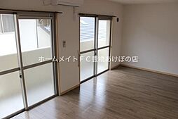 プログレスＦ 2階2LDKのリビング/ダイニング