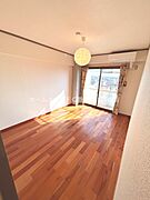 同型別部屋写真（反転）
