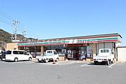 セブンイレブン田原大久保店 2636m