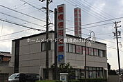 豊橋信用金庫赤羽根支店 236m