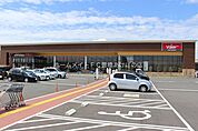 バロー牟呂店 893m