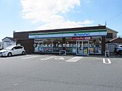 ファミリーマート豊橋東三ノ輪店 438m