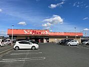 フードマーケット　マム牛川 1051m