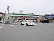ファミリーマート豊橋花田町店 286m