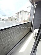 同型完成モデル
