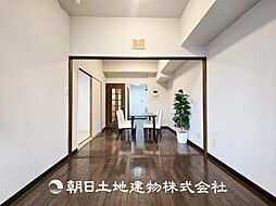 居間