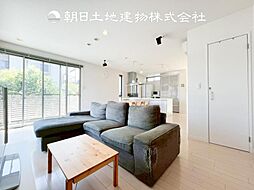 居間