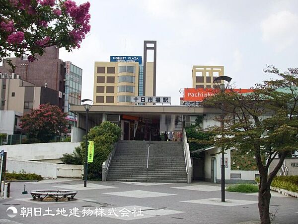 周辺を拡大表示