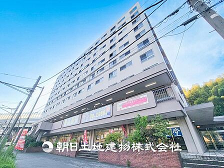 【現地写真】 時間のゆとりと空間、暖かな陽光がもたらす光と風を独占してください。新しい暮らしが始まります。