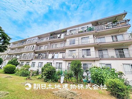 【外観写真】表現された空間はたくさんの光を浴び、風を感じ、暮らしの時間を豊かにし、大切な家族の思い出を刻んでいきます。