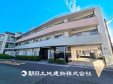 【現地写真】 時間のゆとりと空間、暖かな陽光がもたらす光と風を独占してください。新しい暮らしが始まります