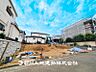 外観：【現地写真】 時間のゆとりと空間、暖かな陽光がもたらす光と風を独占してください。新しい暮らしが始まります。