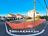 外観：【外観写真】？ 現状ではまだパッと見、区画が見えないので現地でご説明させてください。 現地の建築が終わると一気に町が生まれ変わります。新しい街の一員になりませんか？ 