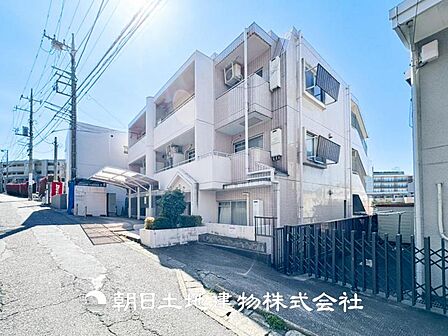 【外観写真】時間のゆとりと空間、暖かな陽光がもたらす光と風を独占してください。新しい暮らしが始まります。