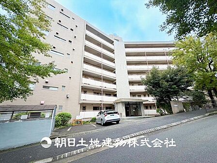 【外観写真】時間のゆとりと空間、爽やかな陽光がもたらす光と風を贅沢なまでに感じる暮らしがここに始まります。