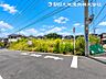 外観：【外観写真】穏やかな風と陽光、日常生活を一段と心地よいものにしています。周辺とのコラボにより明るく開放的な空間を演出。