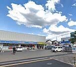 ローソン　谷在家駅前店（300m）