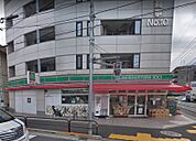 ローソンストア100　足立鹿浜店（84m）