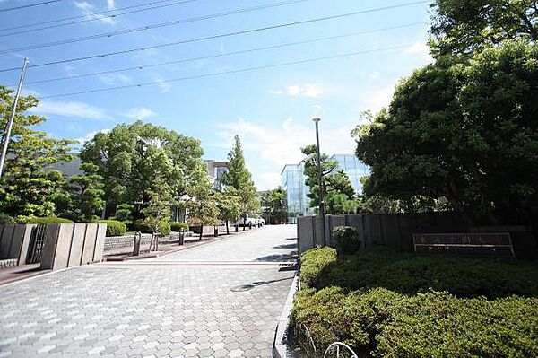 画像20:私立東海学園大学名古屋キャンパス 340m