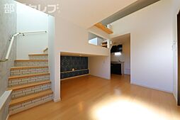 居間