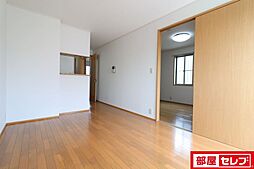 居間