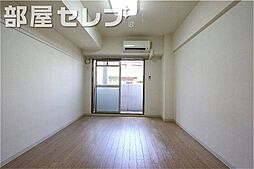 ルミエール山中 2階1Kのリビング/ダイニング