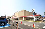 ピアゴ植田店 551m