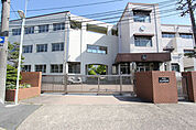 名古屋市立沢上中学校 680m