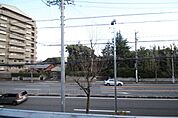 閑静な住宅街からの眺めです。