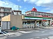 ファミリーマート和光諏訪店 297m