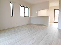 vertII 1階3LDKのリビング/ダイニング