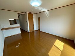 ラフォンテ・レパードIV 103 1階ワンルームのリビング/ダイニング