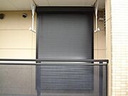 窓シャッター