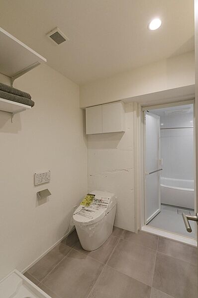 トイレを拡大表示