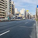 前面は第一京浜面す