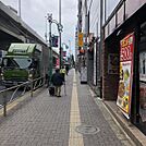 ビル前面道路